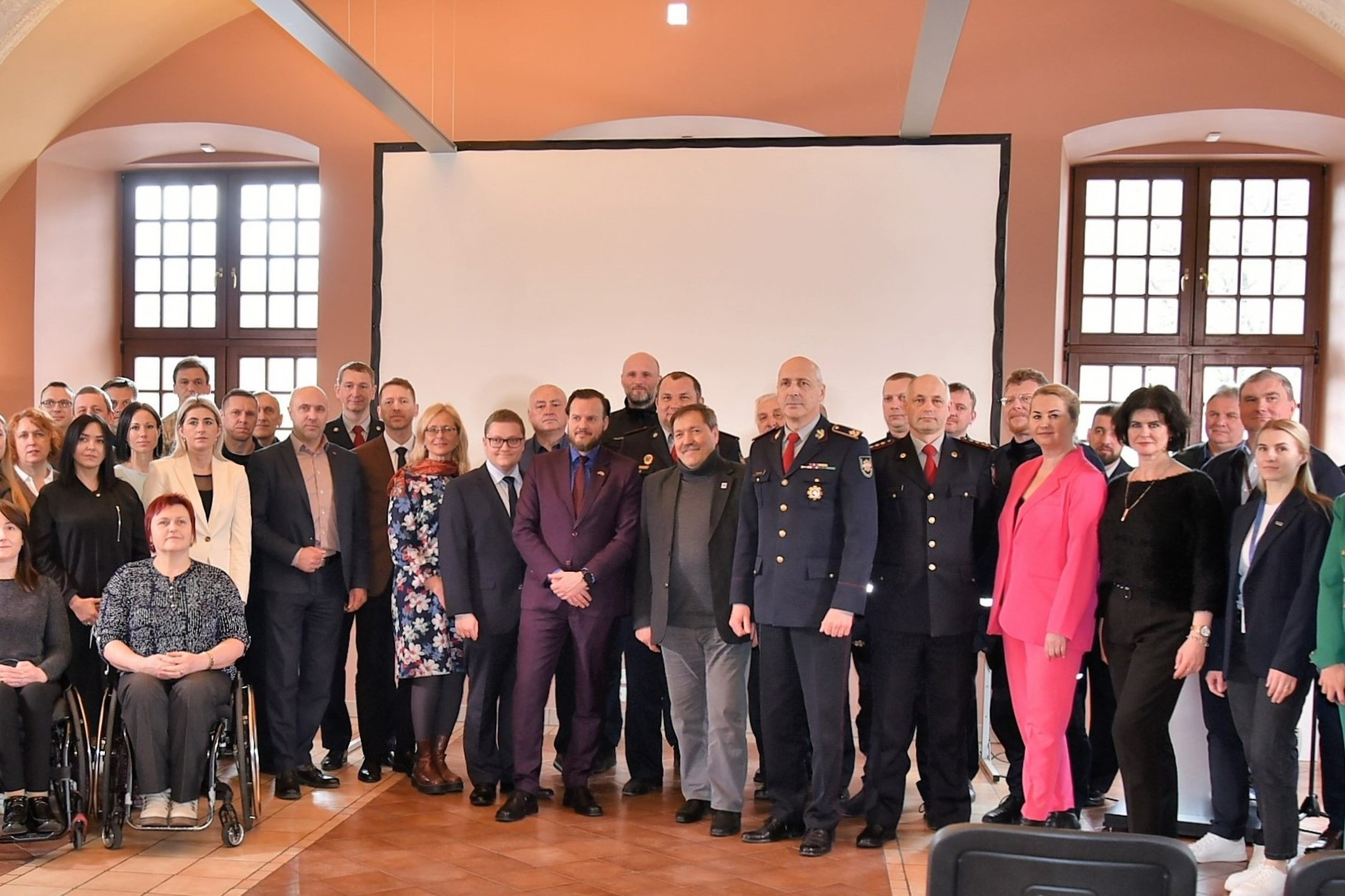 Priešgaisrinės saugos ir gelbėjimo departamento prie Vidaus reikalų ministerijos organizuotos konferencijos dalyviai